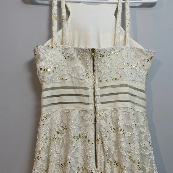 Jodi Kristopher Lace white dress with sequins 3 - Picture 11 of 12
